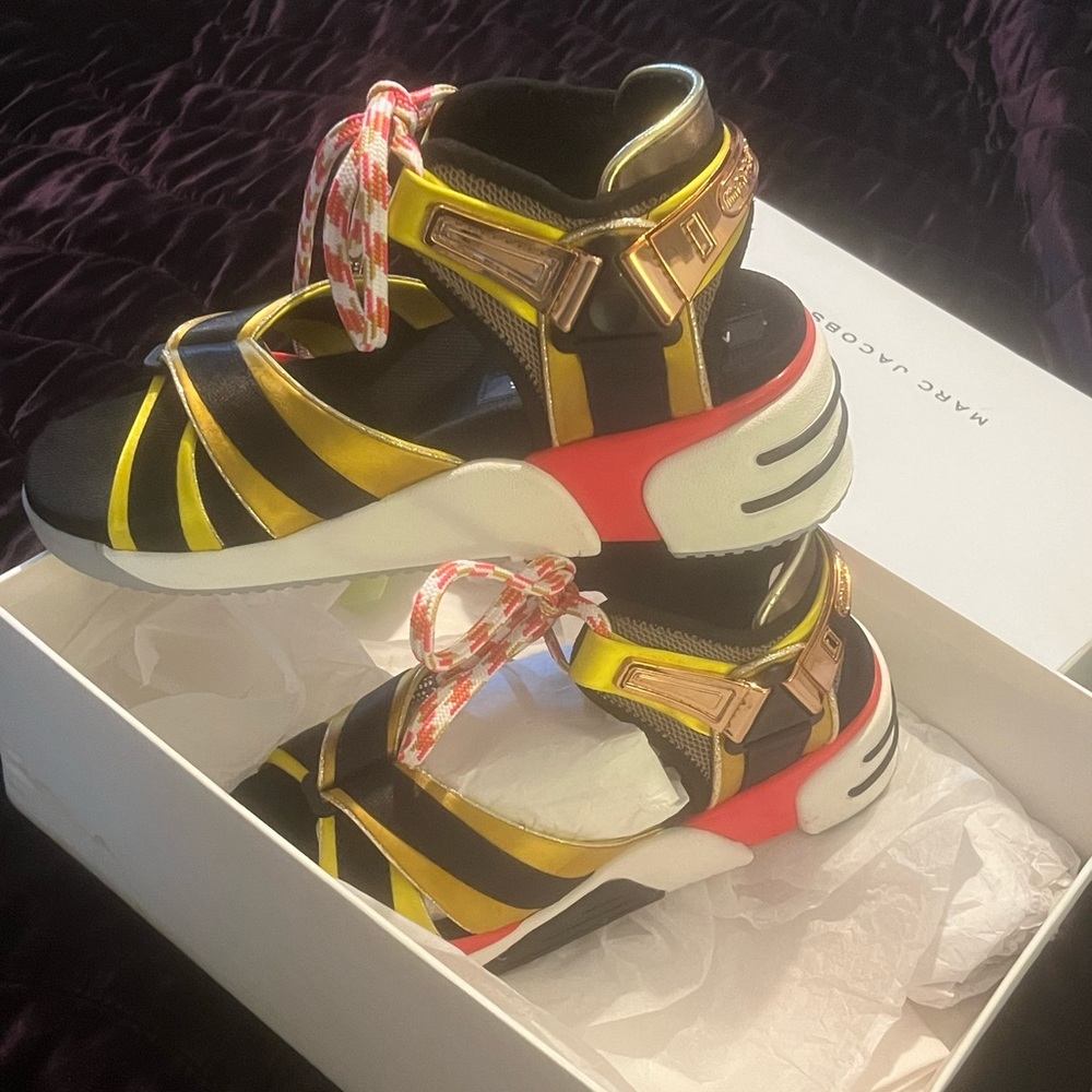 Marc Jacobs somewhere sport sandal
